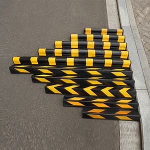 Protector de esquina de goma para coche, protector de esquina de <span class=keywords><strong>pared</strong></span> de goma flexible <span class=keywords><strong>y</strong></span> larga, para espacio de estacionamiento, almacén de fábrica - Product Image 4