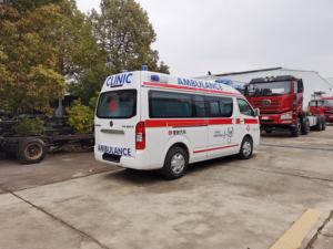 Coche Médico de la ambulancia del Hospital de la gasolina del <span class=keywords><strong>precio</strong></span> barato <span class=keywords><strong>2023</strong></span> para la venta caliente - Product Image 2