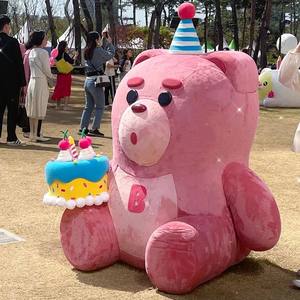 शॉपिंग मॉल आवासीय प्रवेश द्वार के लिए इनडोर/आउटडोर सिमुलेशन गुड़िया प्लश प्लग - Product Image 5