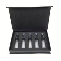 Boîte en papier cadeau de parfum en feuille d'or de 30ml avec logo personnalisé Boîte d'emballage de luxe pour huiles essentielles et parfums pour petites entreprises