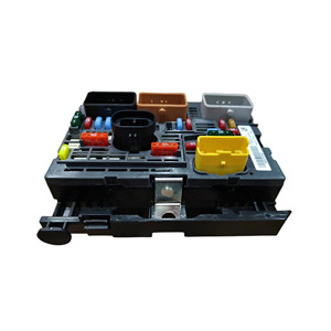 Boîte à fusibles automobile R20 BSM=R05=R04 pour Peugeot Citroën OE 9675879480 9809742880 12 Pièce auto Peugeot <span class=keywords><strong>308</strong></span> Peugeot 307 Accessoires - Product Image 2