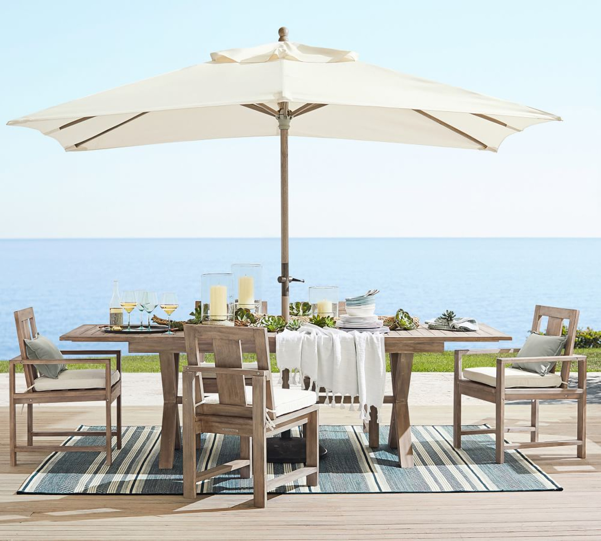 2024 Classic Outdoor Exterior Villa Patio Garden Hotel Swimming Pool Table And Chair Set Furniture Dinning Set