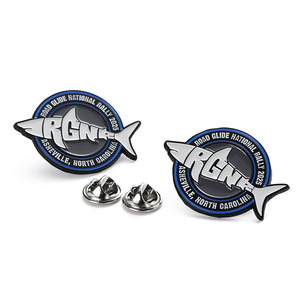 <span class=keywords><strong>Prix</strong></span> d'usine Épingles de revers en métal, Épingles de chapeau en alliage de zinc plaqué noir, Épingles émaillées 3D personnalisées avec logo requin, lettre ou anime - Product Image 4