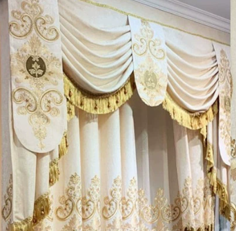 หัวผ้าม่านสีเหลือง/เมตร