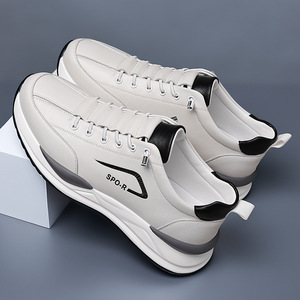 Nuevos mocasines de otoño e invierno para hombre, zapatos casuales para conducir, zapatillas versátiles de suela blanda y a la moda, zapatos de cuero. - Product Image 3