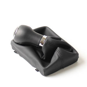 Funda de Piel para Palanca de Cambios de Audi, 5 y 6 Velocidades, Estilo Clásico - Product Image 1