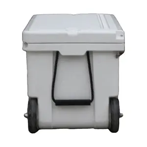 Plastik buz yalıtımlı 125L büyük balıkçılık soğutucu kutu tekerlekler buz sert soğutucu kutu