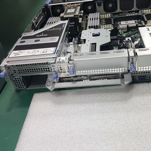 Servidor en rack Dell PowerEdge R7625 AMD EPYC de 4.ª generación 2U de doble zócalo, compatible con RDIMM, 6 TB máximo, PERC H755, 800 W Platinum - Product Image 3