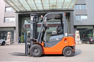 Potente carretilla elevadora diésel ISUZU C240, mini carretilla elevadora yuki de 1,5 toneladas, 1,8 toneladas, venta - Product Image 5