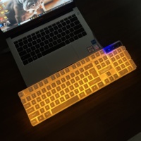 Clavier de jeu mécanique avec interrupteurs de haute qualité, réponse rapide, rétroéclairage LED pour une expérience de jeu intense sur PC