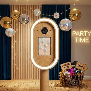 Cabina de Fotos Retro con Acabado de Madera, de Última Tendencia, en Oferta, Cabina de Fotos DSLR Independiente con Estuche de Transporte - Product Image 1