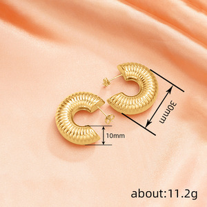 Orecchini a U per Donne, Design Elegante e Minimalista, Accessori per Orecchie da Indossare Quotidianamente - Product Image 4