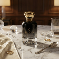 Flacon de parfum en verre de luxe créatif 50 ml à pulvérisation fine, diffuseur à bâtonnets, surface mate, design fendu, avec capuchon pulvérisateur à pompe et finition givrée plate