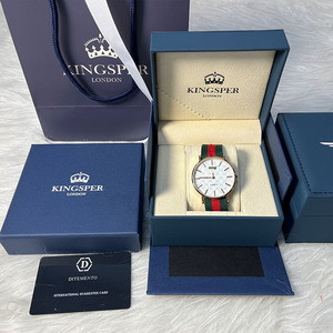 Caja de Reloj de Cuero PU al por Mayor de Fábrica con Logotipo Plateado Personalizable, Almohadilla Suave para Reloj en el Interior, Caja de Lujo para un Solo Reloj - Product Image 2