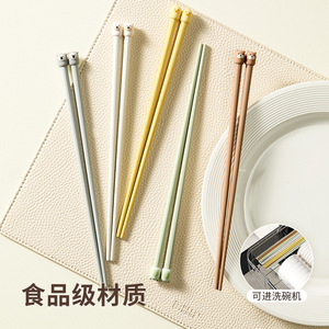 Palillos de dibujos animados LeMeng, paquete de 5 palillos redondos antideslizantes resistentes a altas temperaturas para uso individual, utensilios de servicio para el hogar - Product Image 2