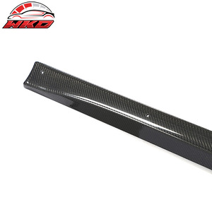 Faldones Laterales Estilo Revozport en Negro Brillante para Tesla Model S 2021-2026 - Product Image 6