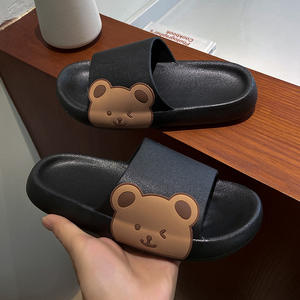 Nouvelles pantoufles d'intérieur en gros, styles variés, pantoufles de chambre, pantoufles décontractées personnalisées avec logo pour femmes, fabriquées en Chine - Product Image 2