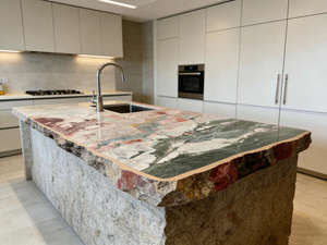 Îlot de cuisine en marbre <span class=keywords><strong>rose</strong></span> de luxe, poli, grande <span class=keywords><strong>dalle</strong></span>, pour toutes les saisons, comptoir de réception, décoration, pierre naturelle - Product Image 1