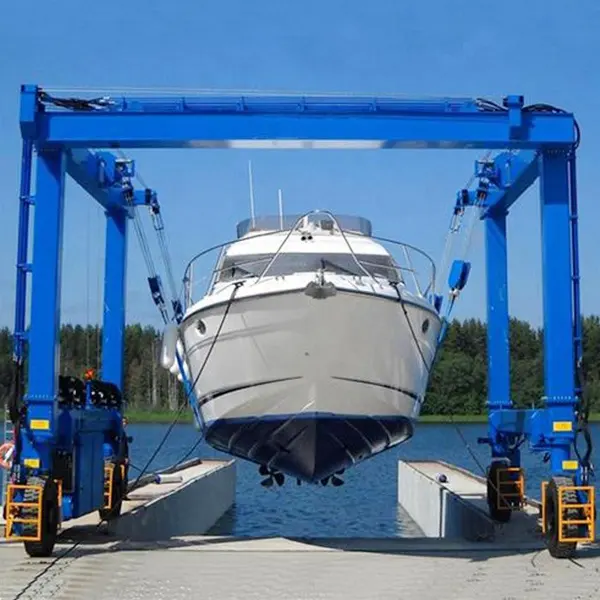 500 ton wireless travel lift boat yacht hydraulic boat lift crane