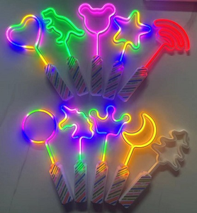 Regenbogen Neon Zauberstab LED <span class=keywords><strong>Light</strong></span>-Up Kunststoff Einhorn Baton Multi color Lighting Wands - Product Image 1