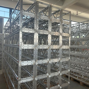 Sistema de armazón de techo de aleación de aluminio, armazón de techo de aluminio con pernos de escenario, armazón de iluminación para conciertos, escenario móvil para conciertos - Product Image 1