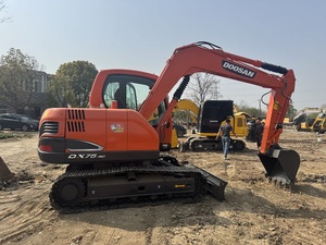 รถขุด Doosan DX75 มือสอง ขนาด 7.5 ตัน เครื่องจักร Doosan ขนาดเล็ก DX75 7 ตัน รถขุดไฮดรอลิกแบบตีนตะขาบ สภาพดี - Product Image 5