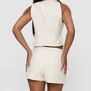 ชุดลำลองผ้าลินินสำหรับผู้หญิงขายดีปี 2025 รุ่นใหม่ สไตล์ทูพีซ เสื้อแขนกุดเซ็กซี่และกางเกงขาสั้น ผ้าแคนวาส 100% - Product Image 3