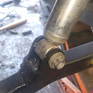 Support d'amortisseur RuffStuff R1180, fixation d'essieu en fer, pièce de modification automobile - Product Image 1