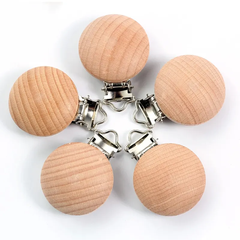 Wholesale Round Beech Wood 30mm 3 Holes Baby Wooden Metal Pacifier Clip For Pacifier Holder