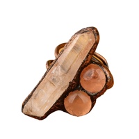 Bague ajustable unisexe en bronze plaqué, style rétro, avec colonne hexagonale en cristal blanc naturel et quartz rose, faite à la main