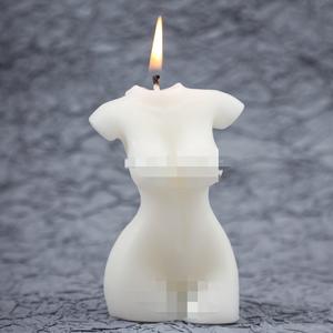 Velas aromáticas con forma de cuerpo masculino y femenino desnudas hechas a mano para decoración del hogar o fábrica de bares al por mayor con caja de regalo - Product Image 2