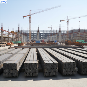 Barra Angolare in Acciaio Laminato a Caldo 100x100 per Torre Angolare - Product Image 3