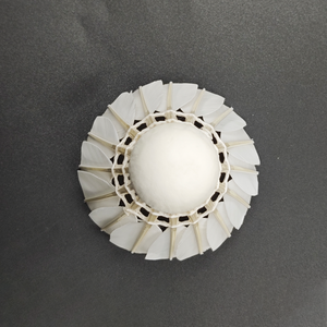Volani da badminton Dmantis G9 all'ingrosso per allenamento, resistenti e stabili, in piuma d'oca con base in sughero naturale - Product Image 5