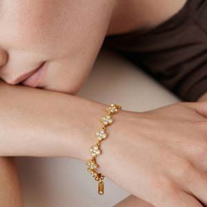 Pulsera <span class=keywords><strong>de</strong></span> <span class=keywords><strong>tenis</strong></span> <span class=keywords><strong>de</strong></span> circonita blanca con diseño <span class=keywords><strong>de</strong></span> flor <span class=keywords><strong>de</strong></span> ciruelo <span class=keywords><strong>para</strong></span> <span class=keywords><strong>mujer</strong></span>, <span class=keywords><strong>de</strong></span> acero inoxidable con PVD <span class=keywords><strong>de</strong></span> oro <span class=keywords><strong>de</strong></span> 18K, estilo Ins, fresca, elegante, <span class=keywords><strong>para</strong></span> uso diario, regalo - Product Image 3