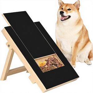 Planche à gratter pour chiens en bois, extractible, pour le soin des ongles des animaux, planche interactive d'entraînement pour le grattage des ongles des chiens avec compartiment à friandises - Product Image 1