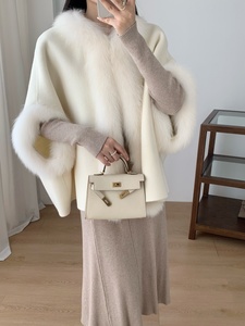 2025 Inverno Barse Casaco De Caxemira De Lã Mulheres Curto Capa De Pele De Raposa De Lã - Product Image 5