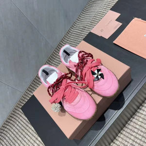 Nueva Llegada, Zapatos Casuales con Cordones Planos de la Famosa Marca de Diseñador MIU, Zapatillas de Moda Transpirables de Alta Calidad - Product Image 1