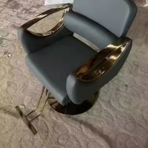 Sillón de Peluquería de Alta Gama, Giratorio y con Elevación, de Acero Inoxidable, Color Negro, para Barbería Masculina y Femenina - Product Image 3