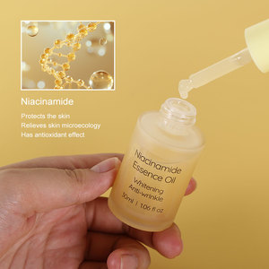 Suero Facial Nocturno Hidratante con Vitamina C, Ácido <span class=keywords><strong>Salicílico</strong></span>, Péptidos y Niacinamida de Marca Blanca - Product Image 3