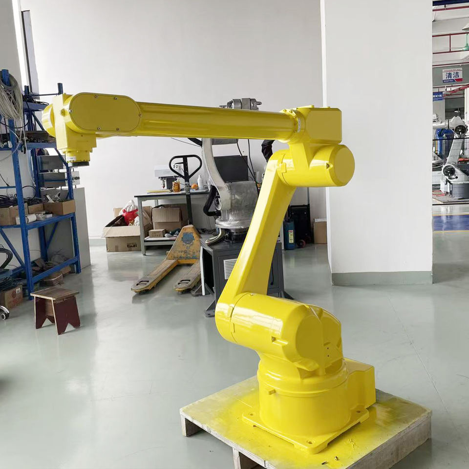 6 Axis Industrial Robot Arm Long Work Radius 1850 mm Articulated Design ...