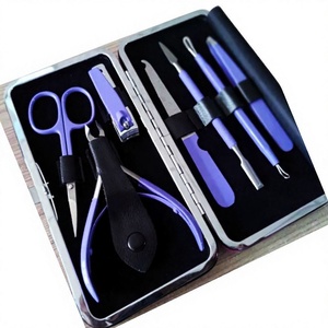 Kit de manucure et pédicure professionnel en acier inoxydable, 5-en-1, portable, pour adultes et personnes âgées – Vente chaude - Product Image 1