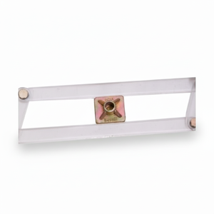 Herramienta manual de alineación con rodillo de grabado para cinturones de cuero - Product Image 1