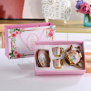 Expédition rapide Chine Tasse À Café Ensemble Européen Plaqué Or En Céramique Café et Thé Tasses Ensemble Cadeau avec Soucoupe et Théière - Product Image 3