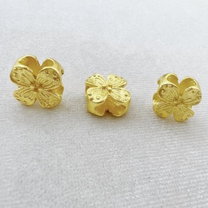 Alloy <b>Flower</b> Beads Sand Gold Hollow Four Leaf Clover Spacer For <b>Bracelet</b> Making DIY Jewelry Accessories - Product Image 1