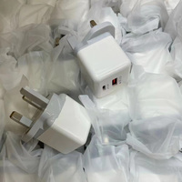 Chargeur Cube 20W avec Prise UK 3 Broches, Vente en Gros, Chargeur de Téléphone Portable USB A+C Double Port PD à Charge Rapide pour iPhone 18
