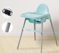 Chaise haute pour bébé en plastique multifonctionnelle portable avec un design personnalisable pour une utilisation en intérieur et en extérieur