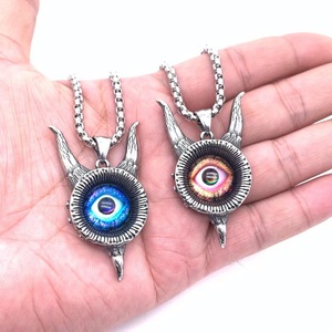 Collar Unisex de Acero Inoxidable con Colgante de Cuernos de Carnero y Ojo de Diablo, Regalo 2160157 - Product Image 3