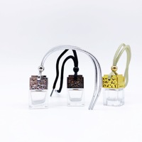 Mini flacon diffuseur de parfum suspendu pour voiture, en verre carré vide de 6 ml, avec bouchon à vis et impression sérigraphiée