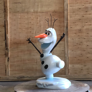 Adornos <span class=keywords><strong>de</strong></span> Resina para Exteriores, Escultura <span class=keywords><strong>de</strong></span> <span class=keywords><strong>Olaf</strong></span> <span class=keywords><strong>de</strong></span> Fibra <span class=keywords><strong>de</strong></span> Vidrio Personalizada con un Pequeño <span class=keywords><strong>Muñeco</strong></span> <span class=keywords><strong>de</strong></span> <span class=keywords><strong>Nieve</strong></span> en Venta - Product Image 1