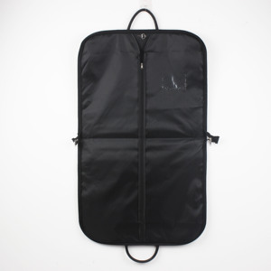 Funda de Lujo Negra Resistente para Ropa, Bolsa de Viaje para Trajes/Vestidos, Soporte Personalizable - Product Image 4